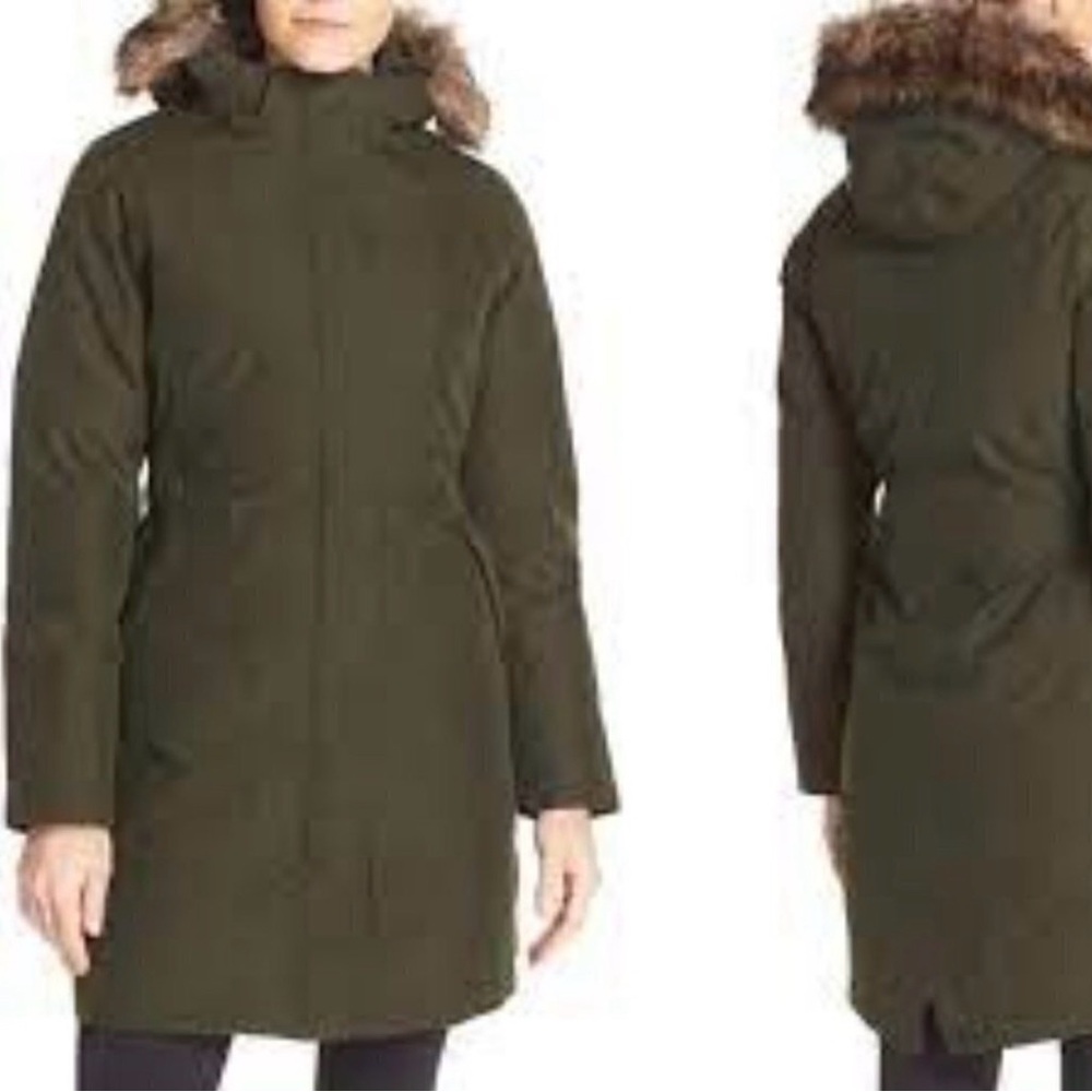 The North Face Women's Green Parka with Faux Fur Hood